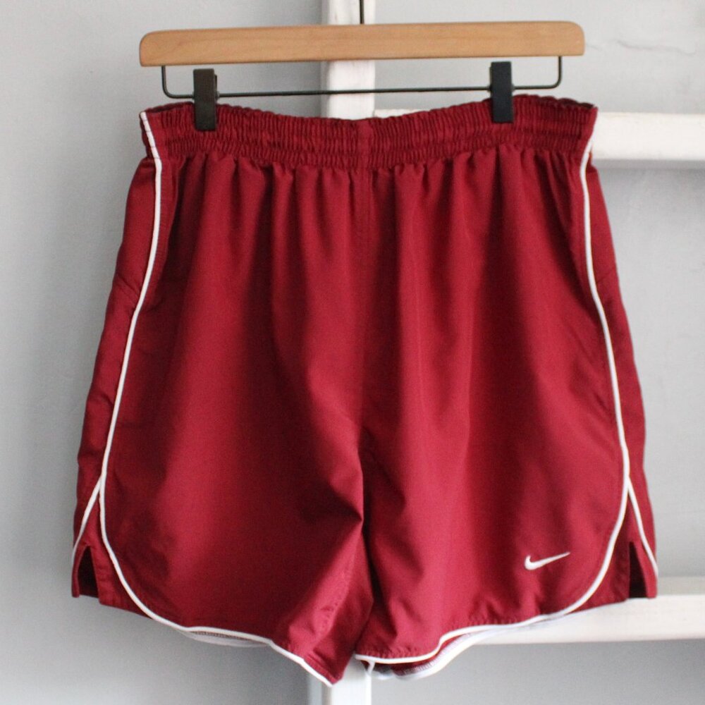 Nike VTG Y2K Men’s Red Flex Stride Running Dry Fit Athletic Shorts Size Medium - Picture 1 of 6